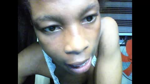 pussyxxjuice online show from September 10, 2025, 7:25 pm