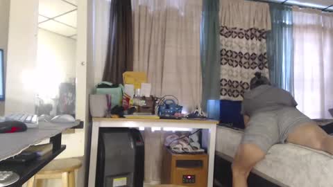 putiputi4u online show from January 15, 2025, 2:35 pm