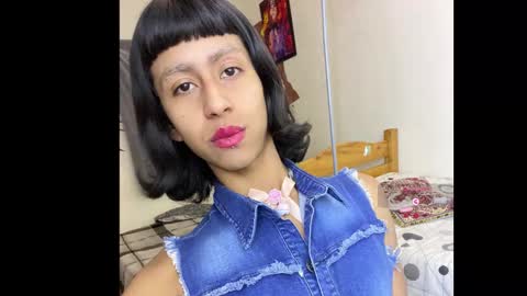 Snapshot of putiputisexo chatting on March 10, 2026, 3:06 pm putinaicolls online show from March 10, 2026, 3:06 pm