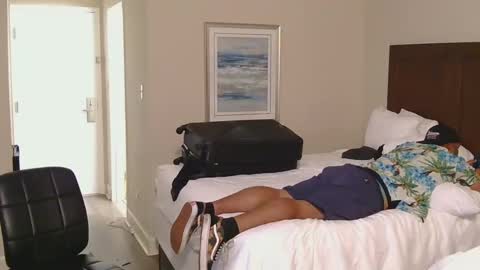 Snapshot of pwnst3rz chatting on December 3, 2024, 2:47 am pwnst3rz online show from December 3, 2024, 2:47 am