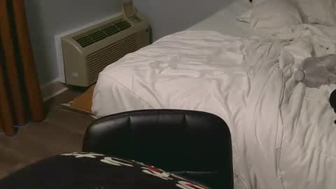 Snapshot of pwnst3rz chatting on January 6, 2025, 12:46 pm pwnst3rz online show from January 6, 2025, 12:46 pm