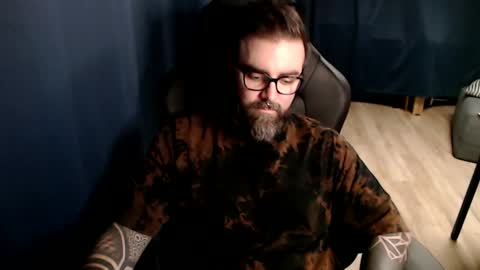 Snapshot of pyroxen chatting on November 4, 2025, 8:52 pm Yog Sothoth online show from November 4, 2025, 8:52 pm