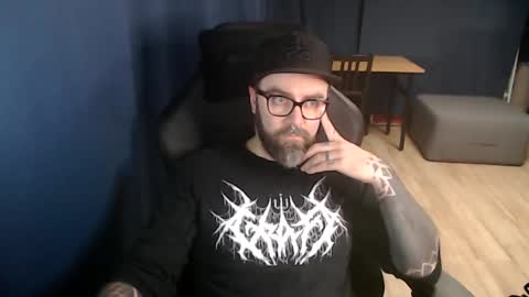 Snapshot of pyroxen chatting on February 6, 2026, 8:34 pm Yog Sothoth online show from February 6, 2026, 8:34 pm