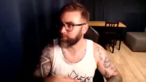 Snapshot of pyroxen chatting on May 30, 2026, 8:28 pm Yog Sothoth online show from May 30, 2026, 8:28 pm