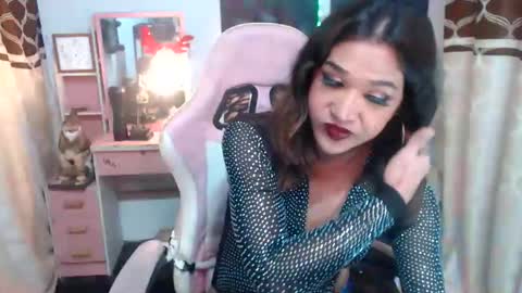 Queen Agatha online show from October 6, 2025, 3:42 pm