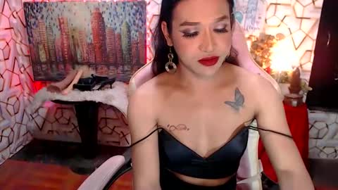 Queen Agatha online show from May 9, 2026, 3:06 pm