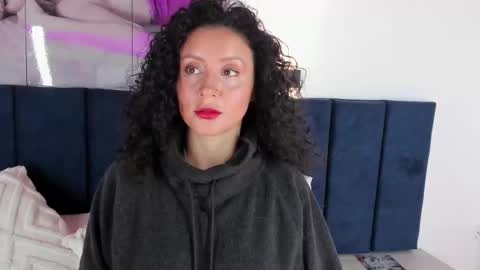 Snapshot of qadeshh_ chatting on September 16, 2025, 7:09 am qadeshh  online show from September 16, 2025, 7:09 am