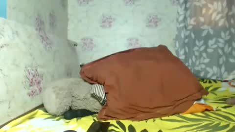 Snapshot of qeen_sexy chatting on September 25, 2025, 5:33 am queen sexy online show from September 25, 2025, 5:33 am