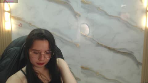 Qetsyah online show from April 29, 2026, 2:04 am