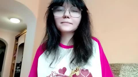 Qiana online show from February 27, 2026, 10:59 am