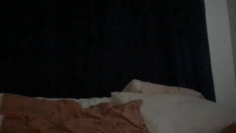 qualls1997 online show from January 13, 2026, 2:39 am