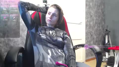 Snapshot of queen4565 chatting on October 17, 2025, 10:40 am Lola online show from October 17, 2025, 10:40 am