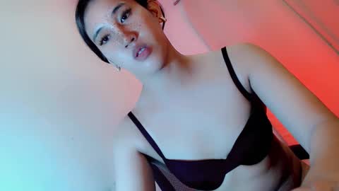 Snapshot of queen__anastasia chatting on February 3, 2025, 11:20 am queen__anastasia online show from February 3, 2025, 11:20 am