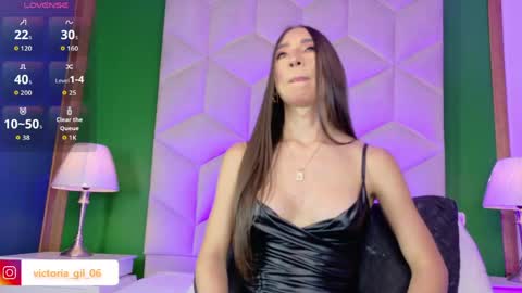 Queen Violet online show from May 5, 2026, 7:22 pm