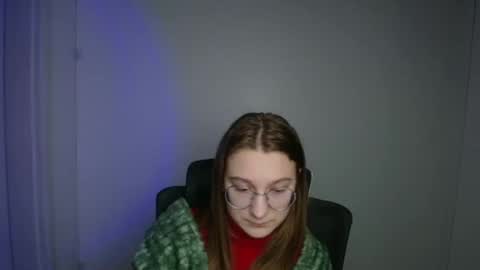 Amelie online show from February 15, 2026, 7:51 am