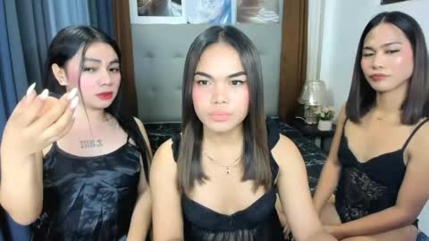 Snapshot of queen_arnie4utsxxx chatting on April 13, 2026, 2:22 pm Arnie online show from April 13, 2026, 2:22 pm