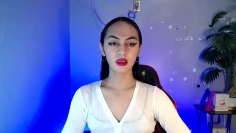 Snapshot of queen_danaya chatting on June 15, 2026, 11:45 am queen_danaya online show from June 15, 2026, 11:45 am