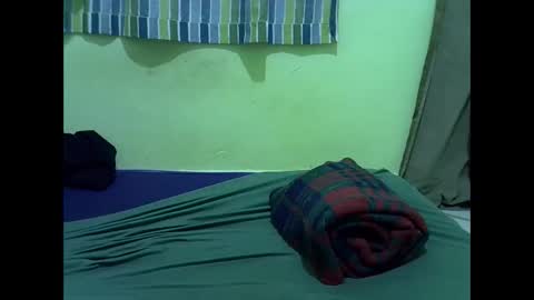 queen_diva01 online show from April 25, 2026, 1:41 pm