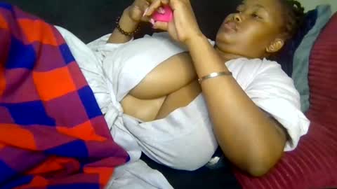 queen_doli online show from July 23, 2026, 1:58 am