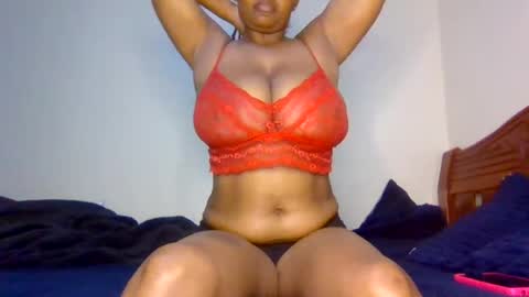 queen_doli online show from July 28, 2026, 5:23 pm