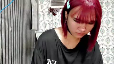 Snapshot of queen_elicktra chatting on October 23, 2025, 4:56 am JOY online show from October 23, 2025, 4:56 am