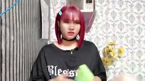 Snapshot of queen_elicktra chatting on October 27, 2025, 8:51 am JOY online show from October 27, 2025, 8:51 am