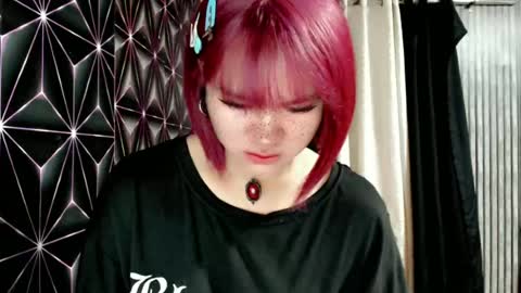 Snapshot of queen_elicktra chatting on June 28, 2026, 11:22 pm JOY online show from June 28, 2026, 11:22 pm