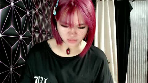Snapshot of queen_elicktra chatting on July 2, 2026, 10:05 pm JOY online show from July 2, 2026, 10:05 pm