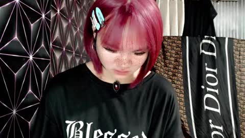 Snapshot of queen_elicktra chatting on August 4, 2026, 9:50 pm JOY online show from August 4, 2026, 9:50 pm