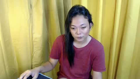 queen_ennah online show from June 14, 2026, 7:16 pm