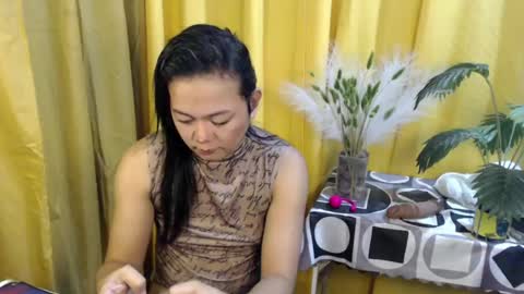 queen_ennah online show from July 9, 2026, 8:46 pm