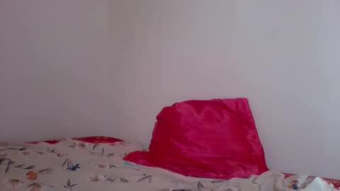 queen_grashia online show from September 9, 2025, 5:51 am