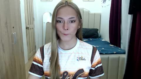 shawny online show from May 10, 2026, 1:55 am