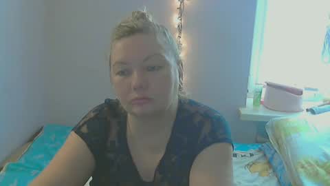 queen_jane8 online show from February 18, 2025, 9:21 am