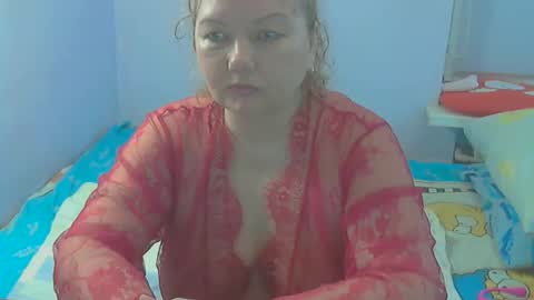 Snapshot of queen_jane8 chatting on February 17, 2026, 2:35 pm queen_jane8 online show from February 17, 2026, 2:35 pm