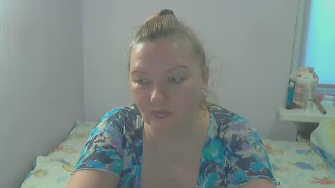 queen_jane8 online show from April 7, 2026, 12:38 pm