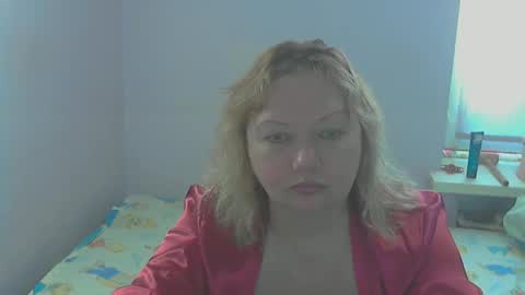 queen_jane8 online show from April 13, 2026, 11:48 am