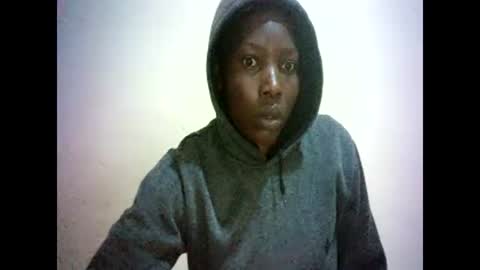 queen_joan online show from February 1, 2025, 6:19 pm