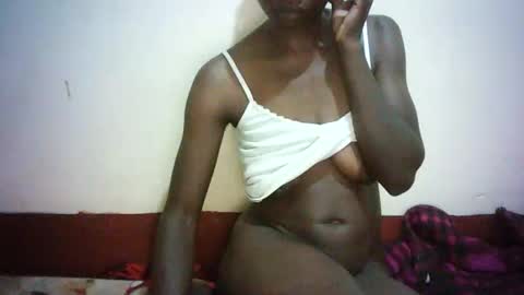 queen_joan online show from February 22, 2025, 3:23 am