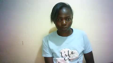 queen_joan online show from February 24, 2025, 1:02 am