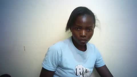 queen_joan online show from February 24, 2025, 1:31 pm