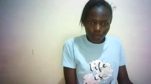 queen_joan online show from February 25, 2025, 3:09 am