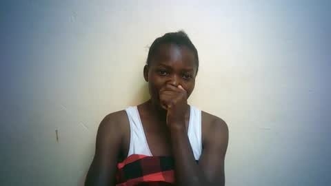 queen_joan online show from February 26, 2025, 12:25 pm