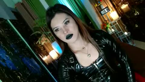 Snapshot of queen_kendalx19 chatting on October 13, 2025, 10:10 pm Kendal  online here from 6am-3pm philippine time online show from October 13, 2025, 10:10 pm