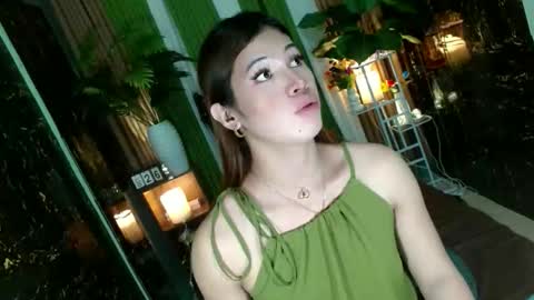 Snapshot of queen_kendalx19 chatting on October 26, 2025, 12:33 pm Kendal  online here from 6am-3pm philippine time online show from October 26, 2025, 12:33 pm