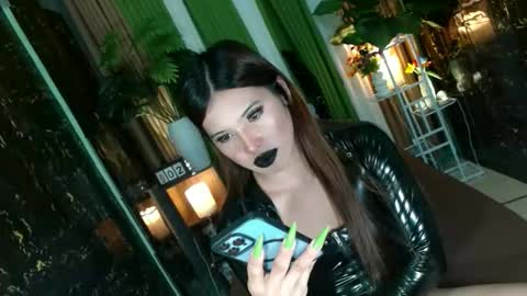 Snapshot of queen_kendalx19 chatting on November 2, 2025, 12:51 pm Kendal  online here from 6am-3pm philippine time online show from November 2, 2025, 12:51 pm