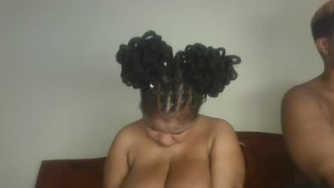 Queen kikih online show from May 7, 2026, 4:18 am