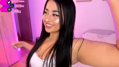 Liana  online show from December 12, 2024, 7:30 am