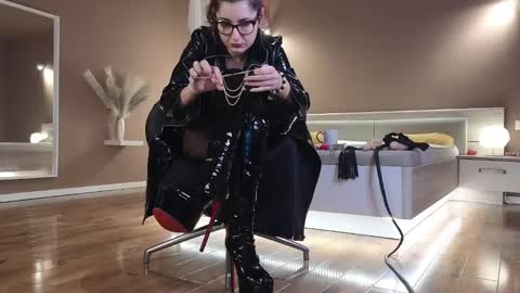 Mistresss Manifest online show from December 8, 2024, 8:51 am