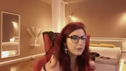Mistresss Manifest online show from January 1, 2025, 10:32 am